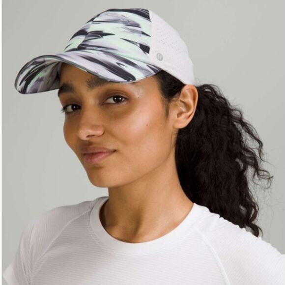 Lululemon Fast And Free Run Hat W/ Vent LW9EH3S, Paint Glide Multi One Size NWT - Picture 1 of 10